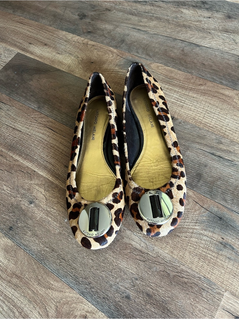 ANTONIO MELANI Leopard-Print Cow Fur Ballet Flats Sz 9 Gold Emblem